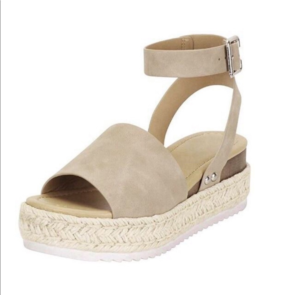 Brand new sandals. Just didn’t fit